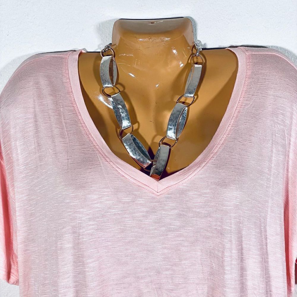 NWT Style & Co Sz L & XL Style & Co Pink Sleekly Drapey V-Neck T-Shirt Top - Picture 9 of 10